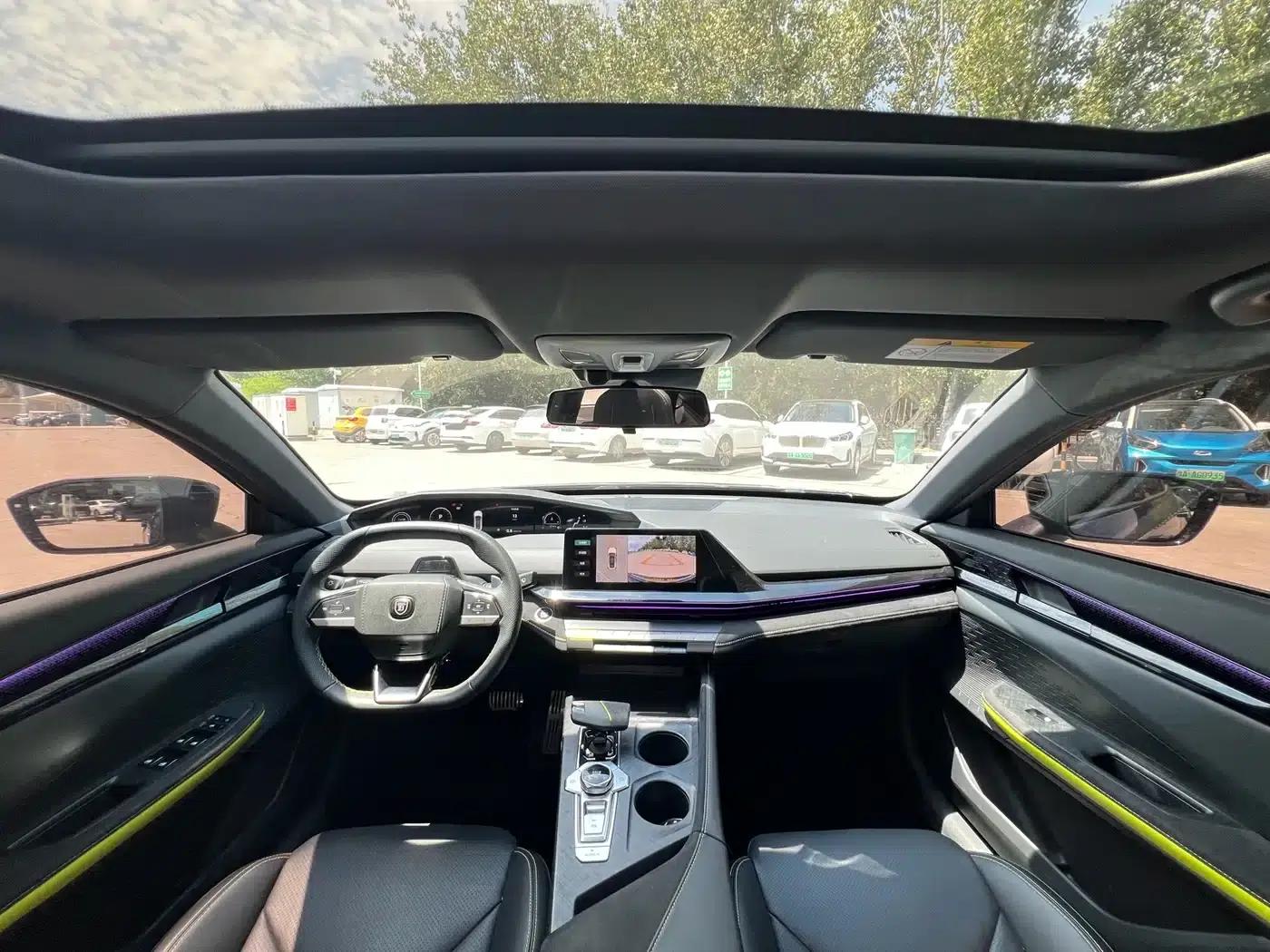 Changan UNI-V 2022 1.5T Sport Edition — миниатюра 9