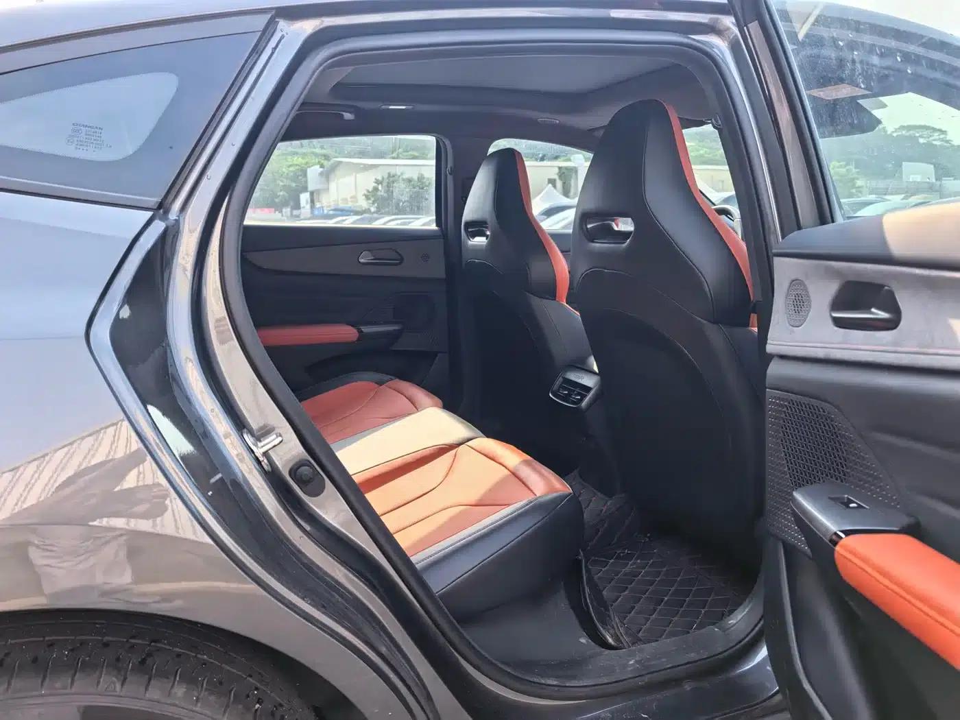Changan UNI-V 2025 Model, Third Generation, 2.0T Sport Edition — миниатюра 16