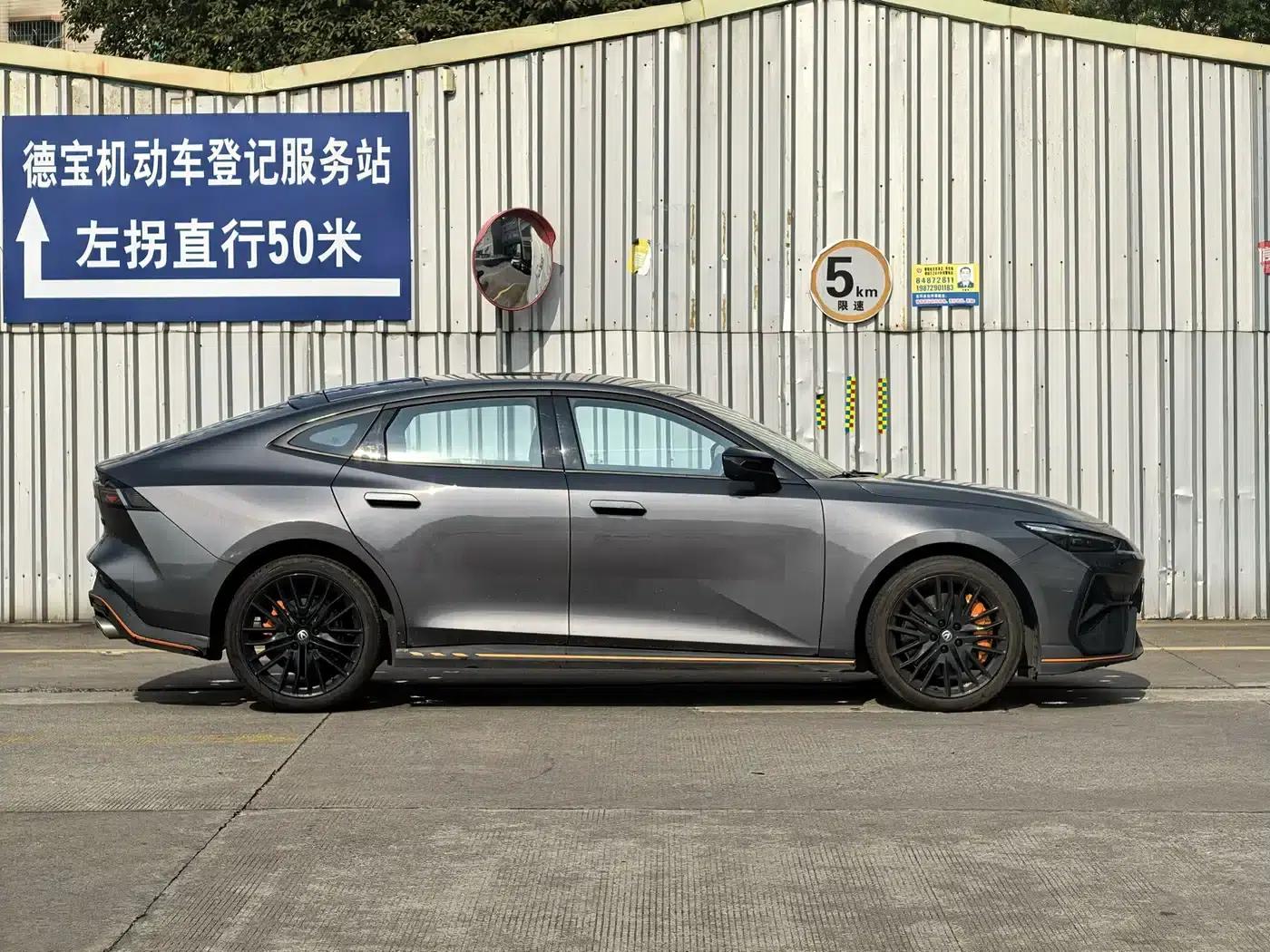 Changan UNI-V 2025 Model, Third Generation, 2.0T Sport Edition — миниатюра 6