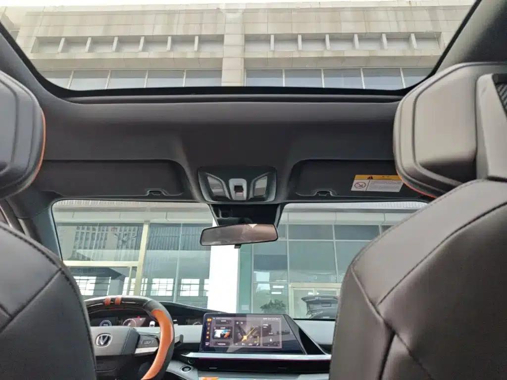 Changan UNI-V 2022 1.5T Premium Edition — миниатюра 18