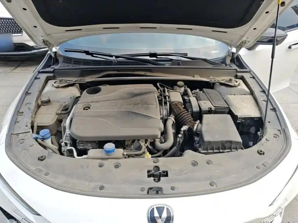 Changan UNI-V 2022 1.5T Premium Edition — миниатюра 20
