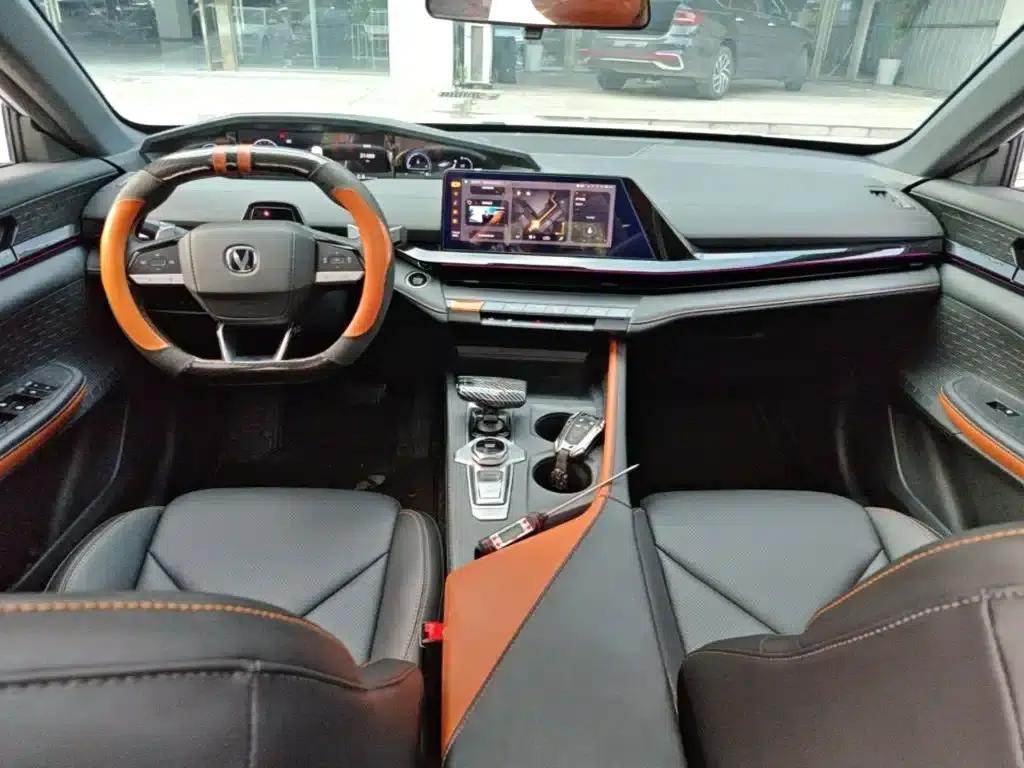 Changan UNI-V 2022 1.5T Premium Edition — миниатюра 10