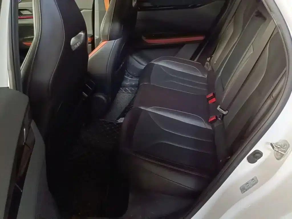 Changan UNI-V 2023 1.5T Premium Edition — миниатюра 17