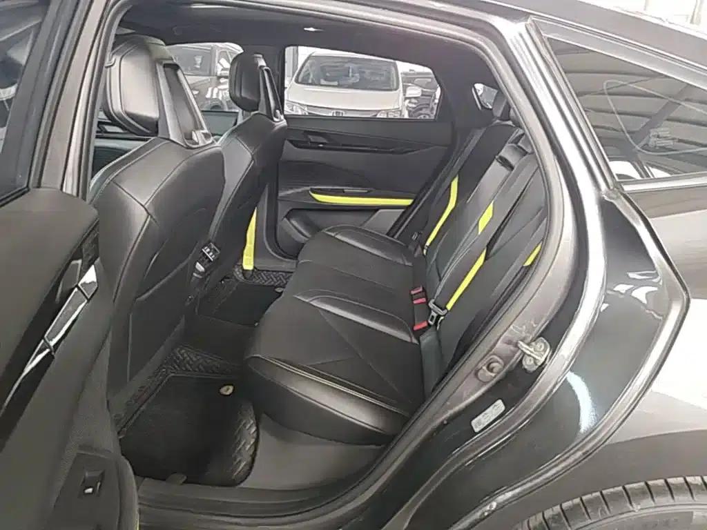 Changan UNI-V 2022 1.5T Sport Edition — миниатюра 17