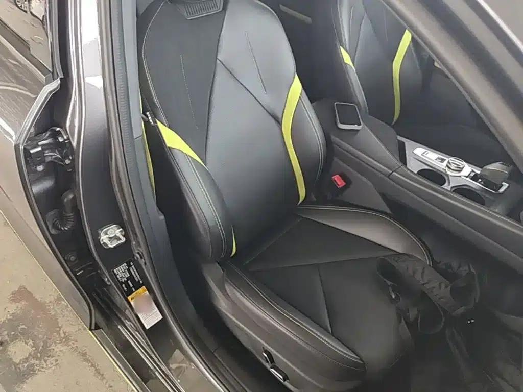 Changan UNI-V 2022 1.5T Sport Edition — миниатюра 25