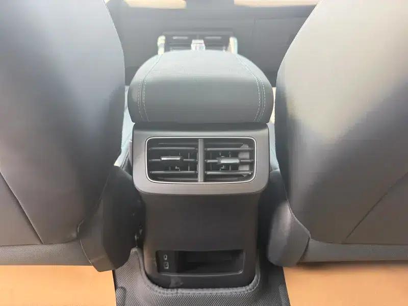 Seal 06DM 2025 Intelligent Driving Edition DM-i 120KM Premium Model — миниатюра 8