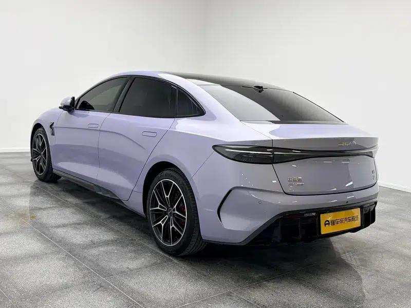 Seal 2025 Facelift 600 4WD Intelligent Driving Edition — миниатюра 5