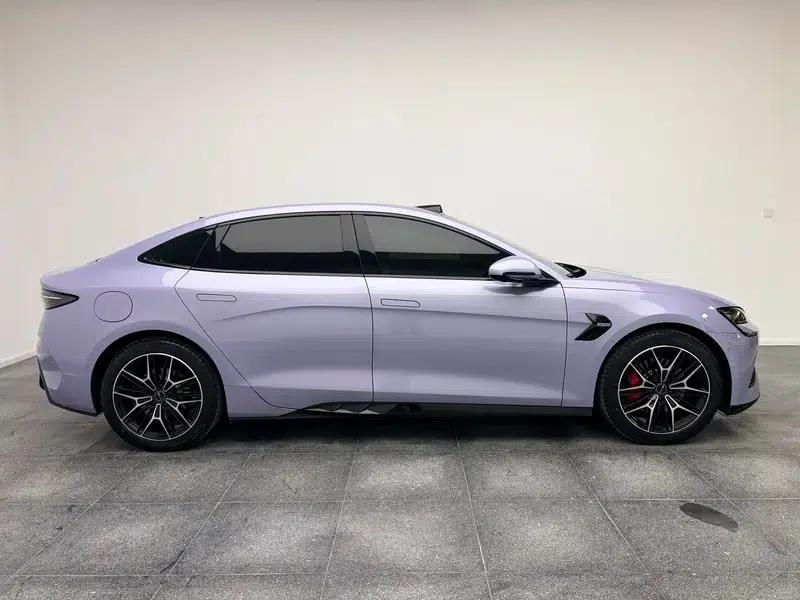 Seal 2025 Facelift 600 4WD Intelligent Driving Edition — миниатюра 8