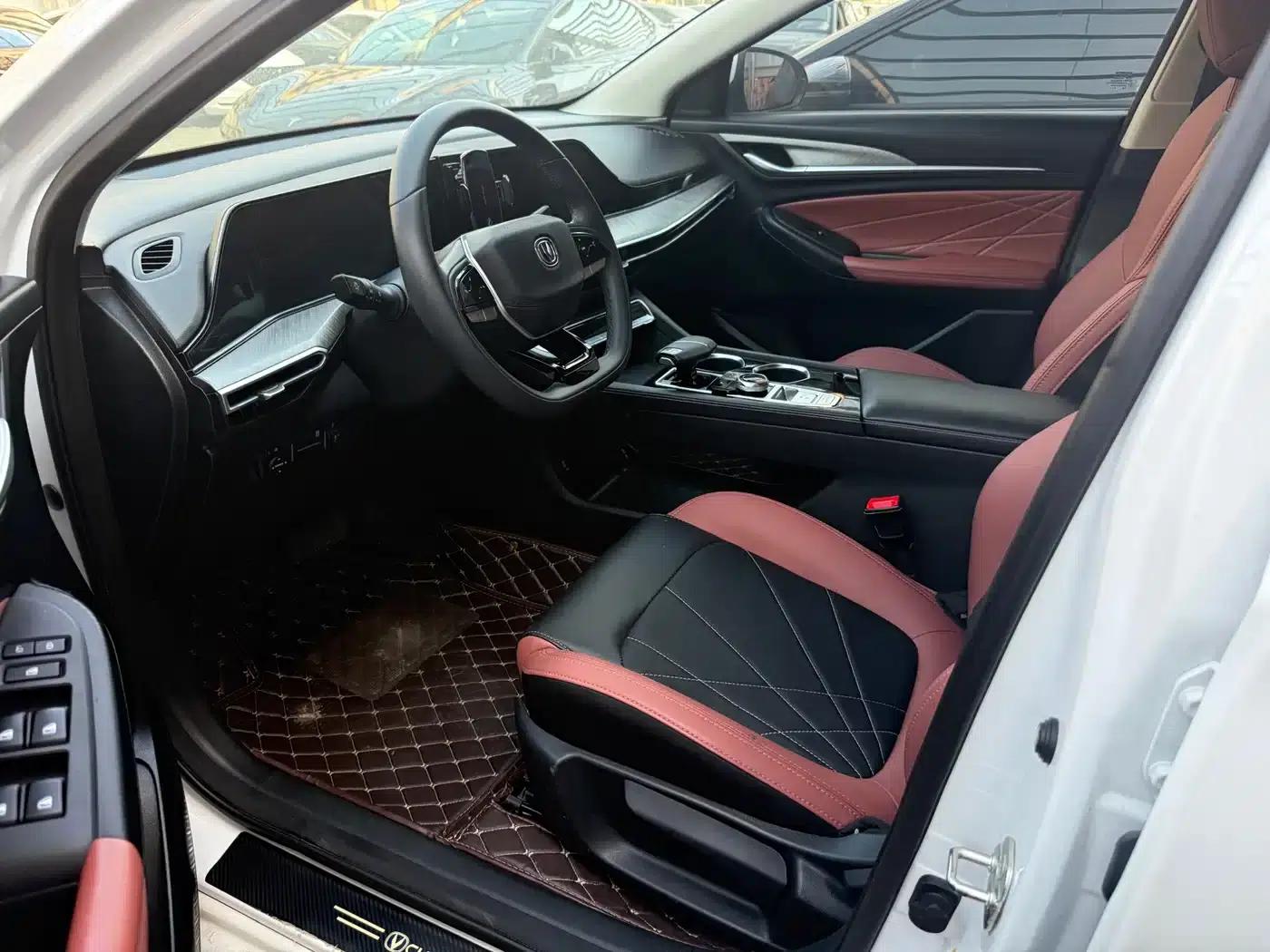 Changan Eado 2023 Enjoy Edition PLUS Blue Whale NE 1.4T GDI DCT Premium Edition — миниатюра 4