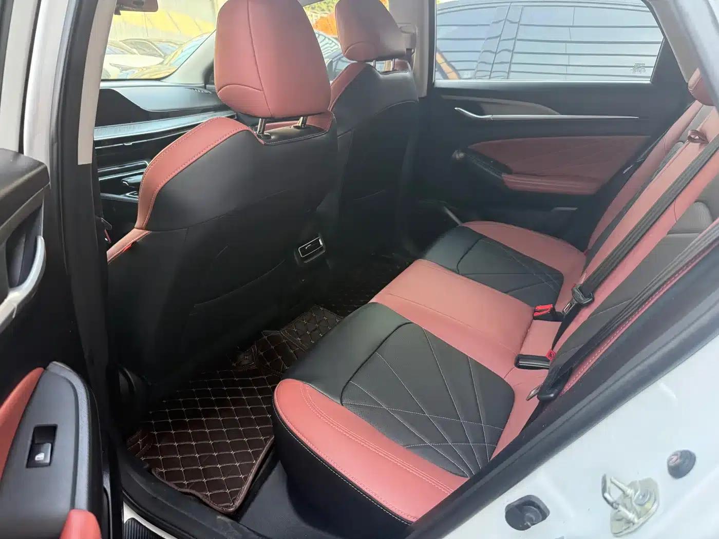 Changan Eado 2023 Enjoy Edition PLUS Blue Whale NE 1.4T GDI DCT Premium Edition — миниатюра 5