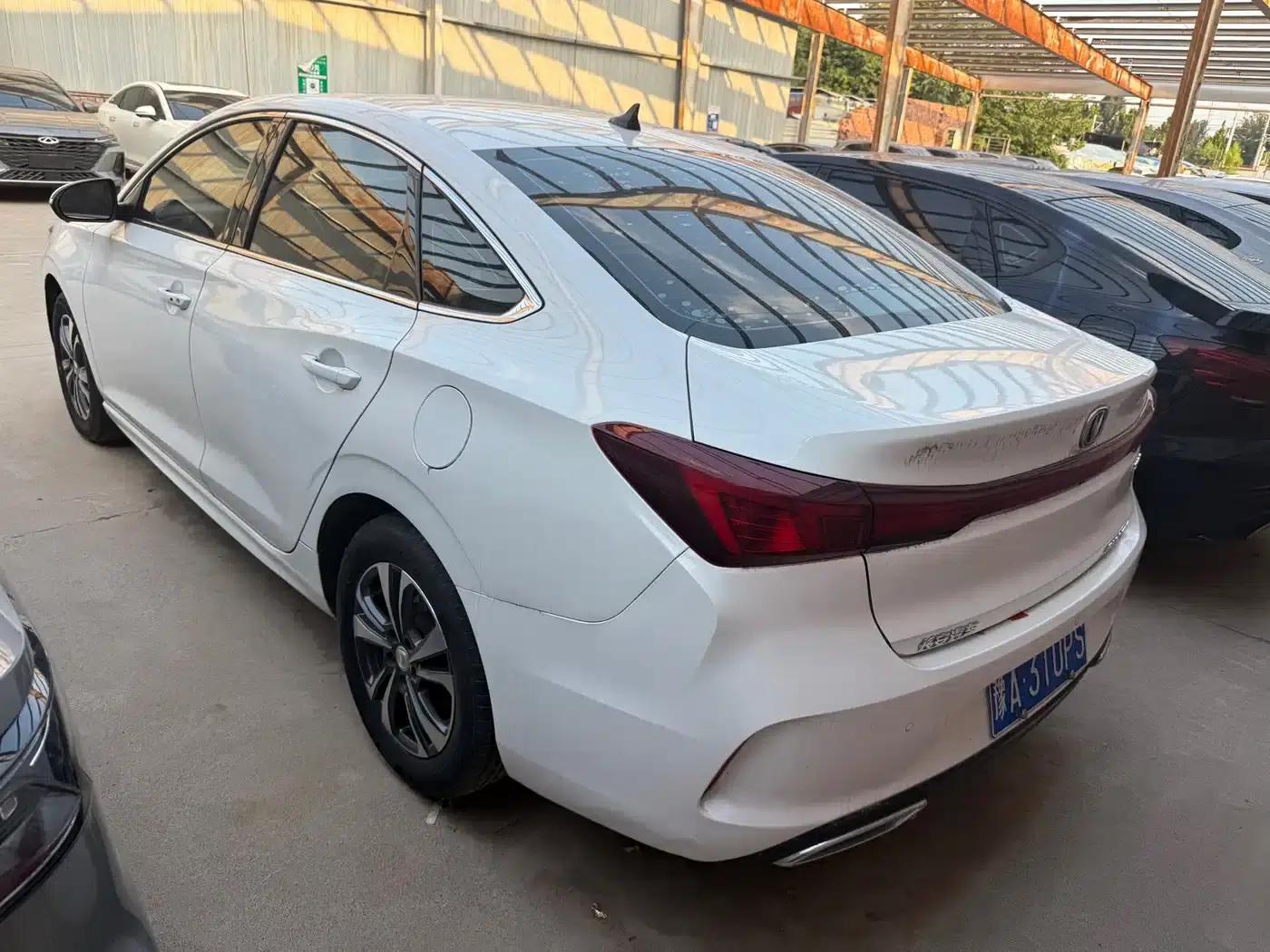 Changan Eado 2023 Enjoy Edition PLUS Blue Whale NE 1.4T GDI DCT Premium Edition — миниатюра 7