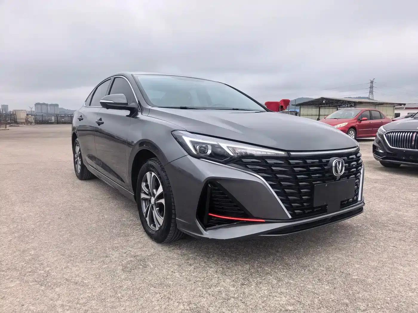 Changan Eado 2022 PLUS Blue Whale NE 1.4T GDI DCT Premium Edition — миниатюра 3