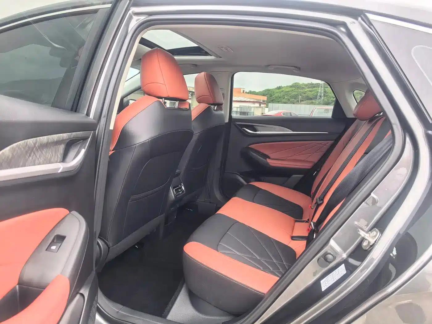 Changan Eado 2022 PLUS Blue Whale NE 1.4T GDI DCT Premium Edition — миниатюра 9