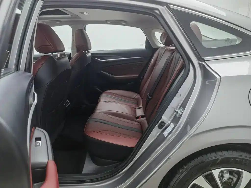 Changan Eado 2021 PLUS Blue Whale NE 1.4T GDI DCT Premium Edition — миниатюра 15