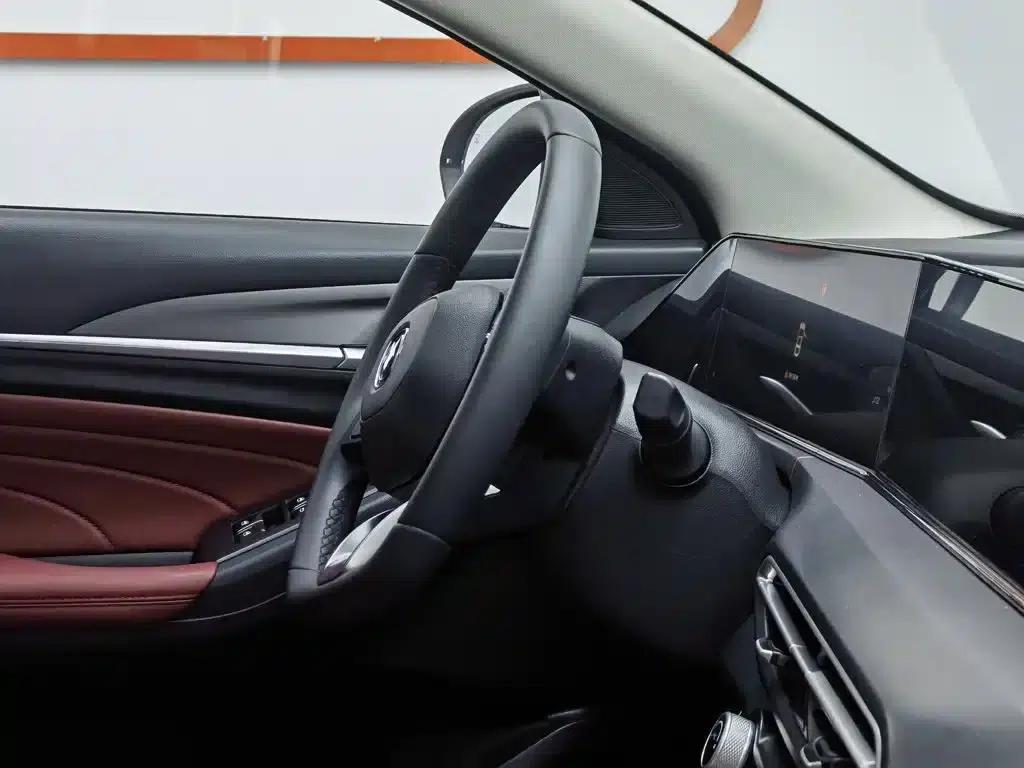 Changan Eado 2021 PLUS Blue Whale NE 1.4T GDI DCT Premium Edition — миниатюра 22