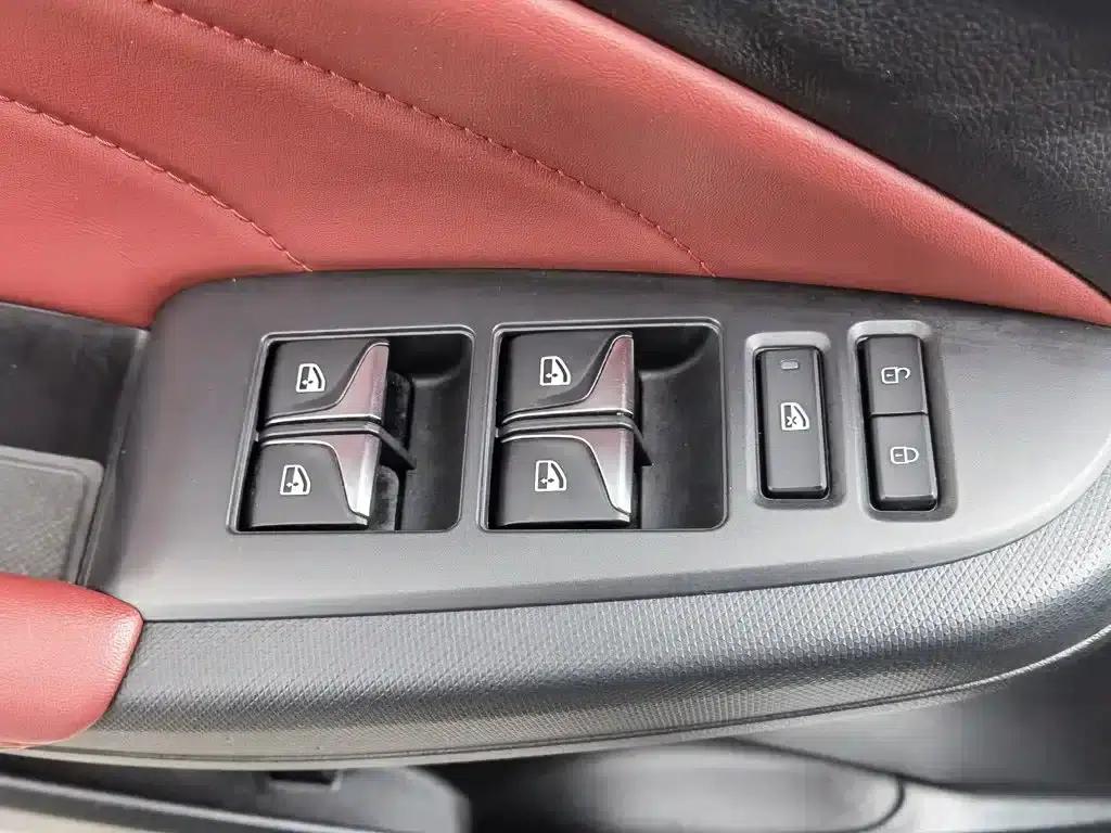 Changan Eado 2021 PLUS Blue Whale NE 1.4T GDI DCT Premium Edition — миниатюра 9
