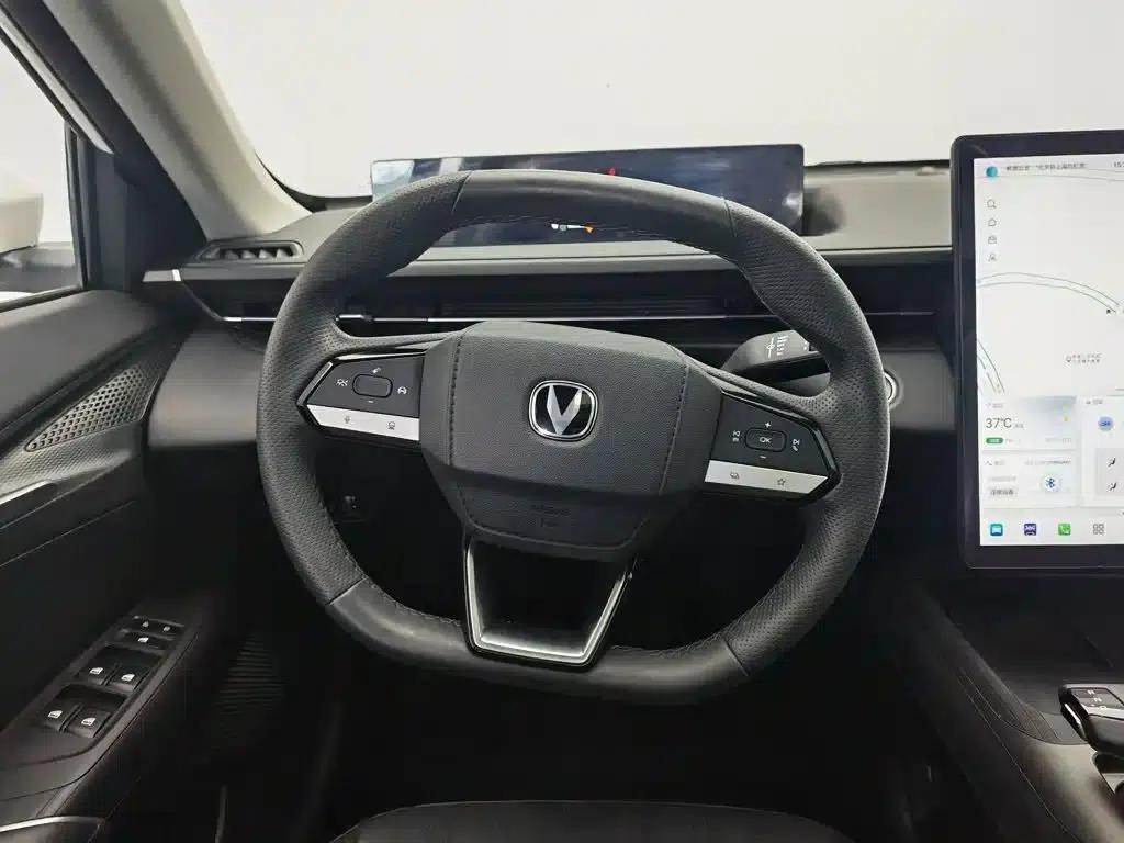 Changan Eado 2024 1.5T GDI Automatic Flagship Edition — миниатюра 11