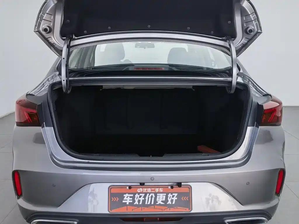 Changan Eado 2022 PLUS 1.6L GDI Manual Elite — миниатюра 16