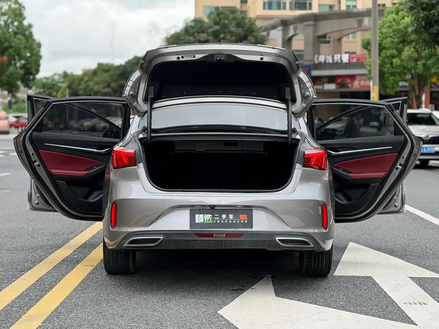 Changan Eado 2020 PLUS Blue Whale NE 1.4T GDI DCT Flagship Edition — миниатюра 16