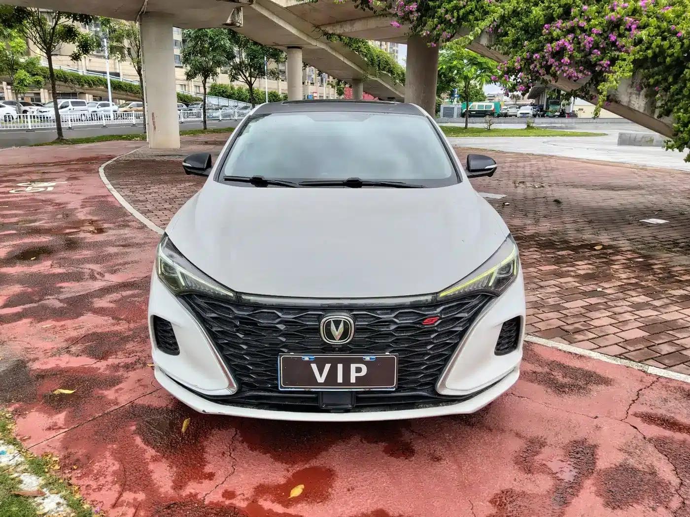 Changan Eado 2021 PLUS Blue Whale NE 1.4T GDI DCT Premium Edition — миниатюра 2