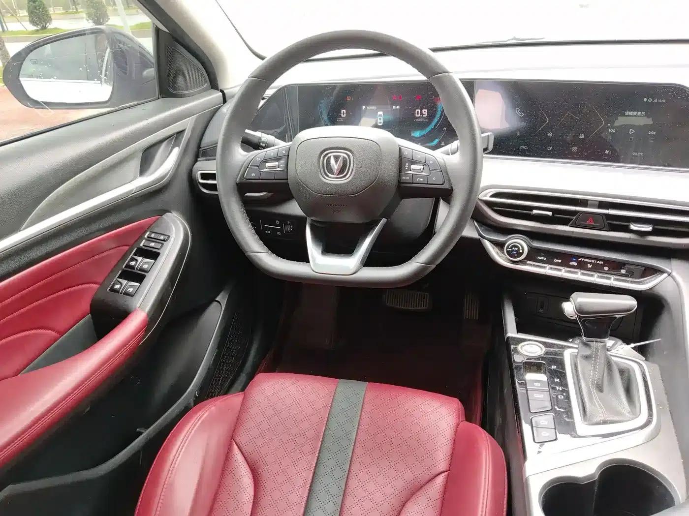 Changan Eado 2021 PLUS Blue Whale NE 1.4T GDI DCT Premium Edition — миниатюра 12