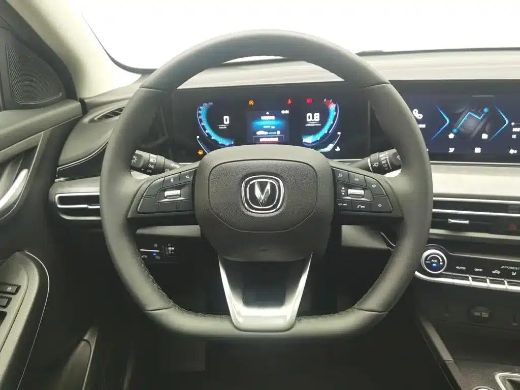 Changan Eado 2021 PLUS 1.6L GDI Manual Deluxe — миниатюра 11