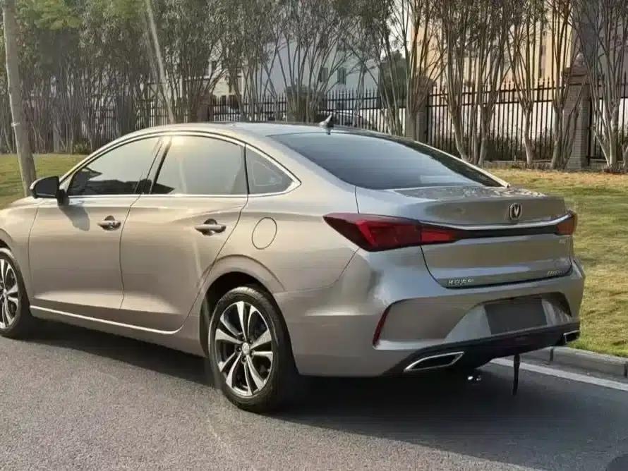 Changan Eado 2022 PLUS Blue Whale NE 1.4T GDI DCT Flagship Edition — миниатюра 9