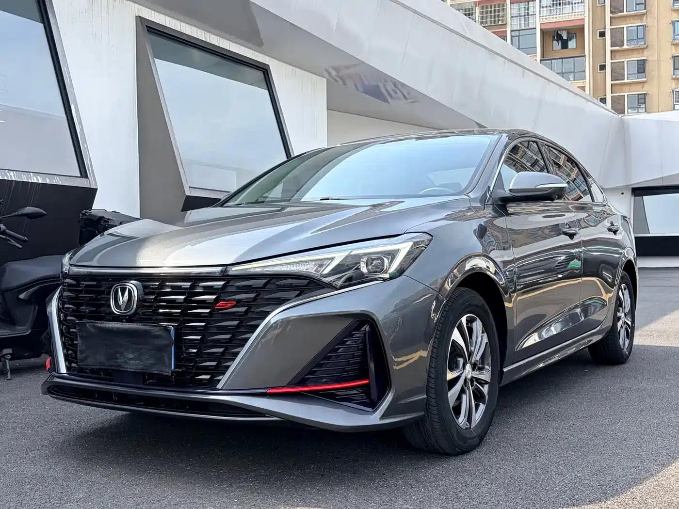 Changan Eado 2022 PLUS Blue Whale NE 1.4T GDI DCT Premium Edition — миниатюра 1