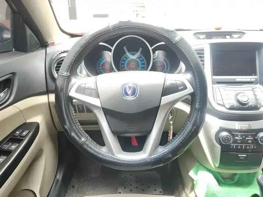 Changan Eado 2014 1.6L Manual Deluxe Edition — миниатюра 15