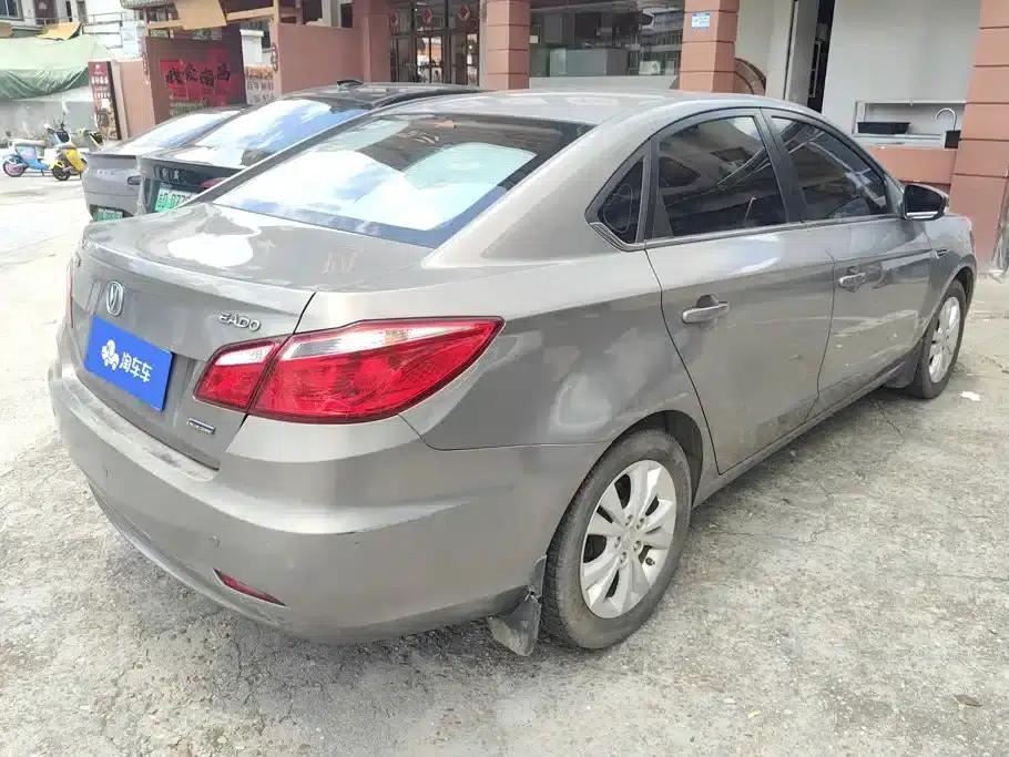 Changan Eado 2014 1.6L Manual Deluxe Edition — миниатюра 3