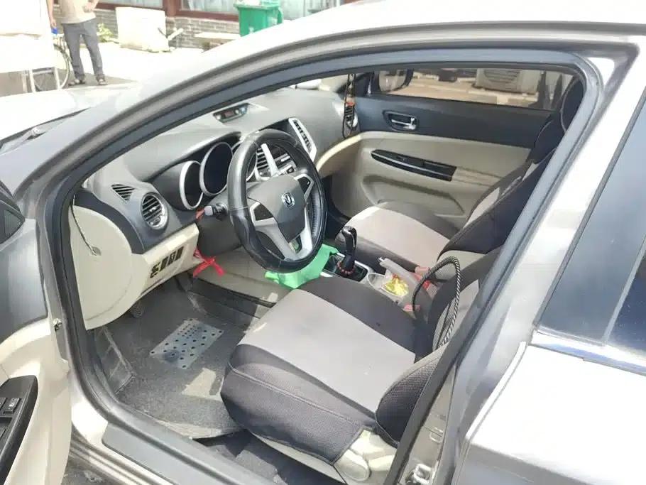 Changan Eado 2014 1.6L Manual Deluxe Edition — миниатюра 9