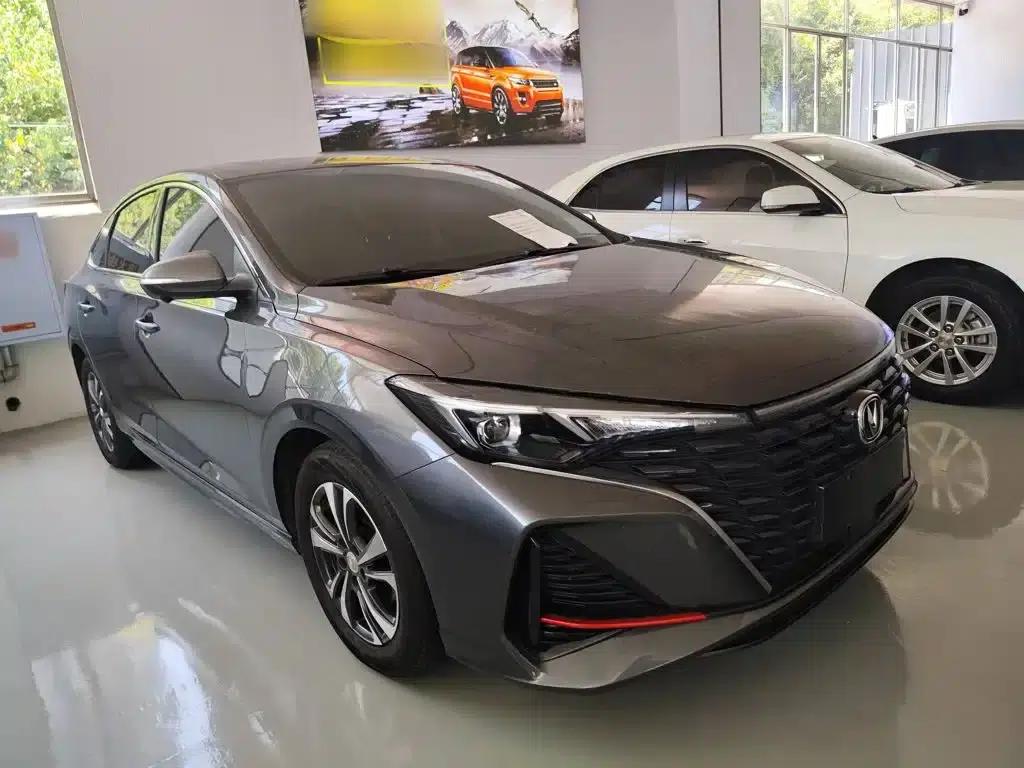 Changan Eado 2023 Enjoy Edition PLUS Blue Whale NE 1.4T GDI DCT Premium Edition — миниатюра 4