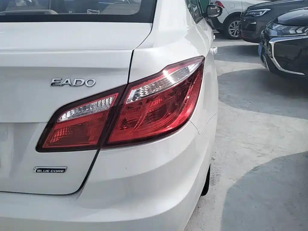 Changan Eado 2014 1.6L Manual Deluxe Edition — миниатюра 8