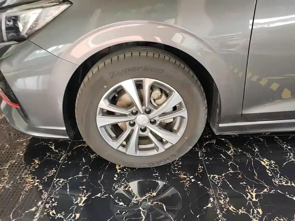 Changan Eado 2024 PLUS Blue Whale NE 1.4T GDI DCT High-Performance Edition — миниатюра 23