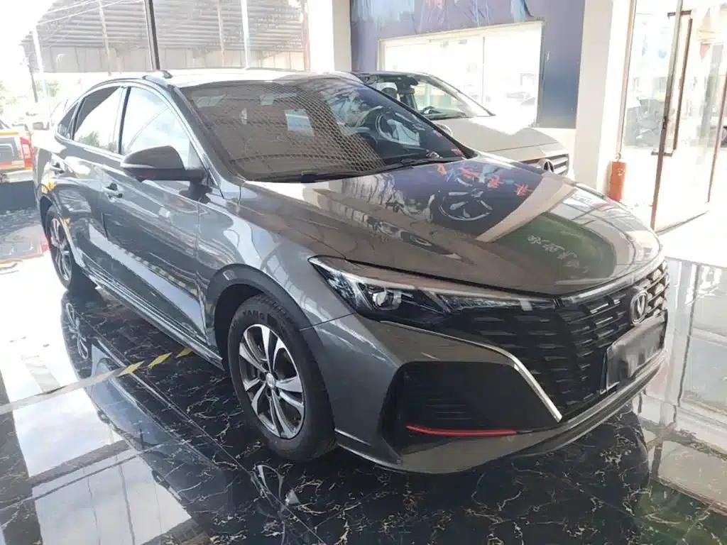 Changan Eado 2024 PLUS Blue Whale NE 1.4T GDI DCT High-Performance Edition — миниатюра 4