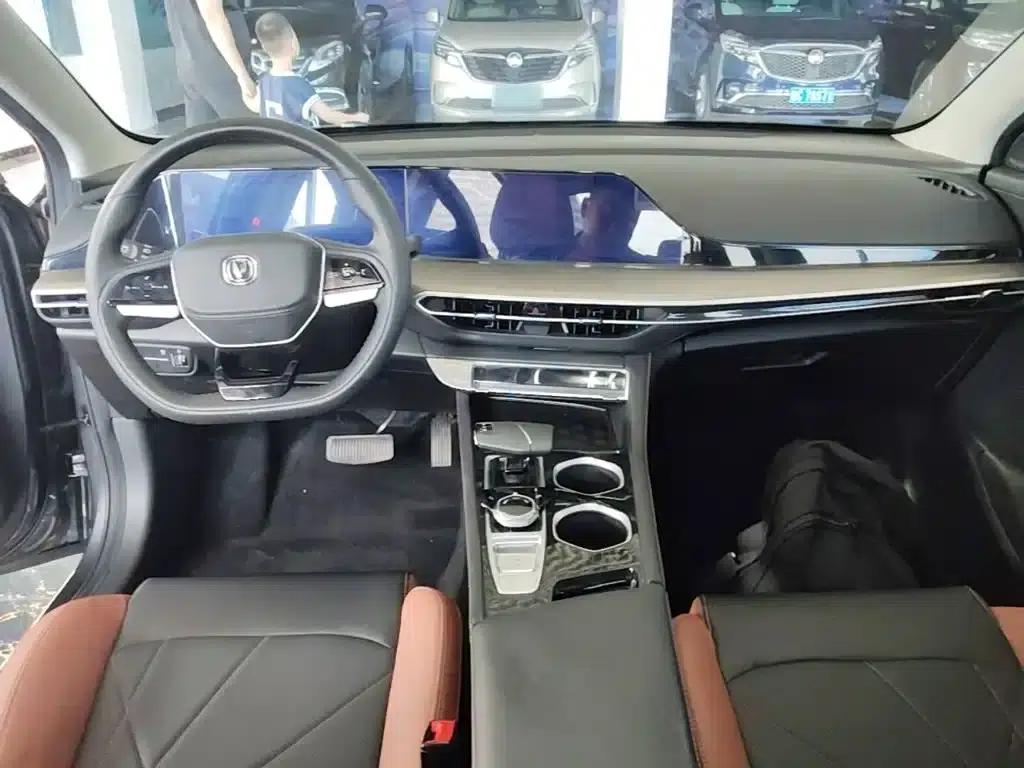 Changan Eado 2024 PLUS Blue Whale NE 1.4T GDI DCT High-Performance Edition — миниатюра 10