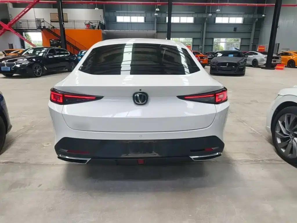 Changan Eado 2024 1.5T GDI Automatic Enjoy Edition — миниатюра 6