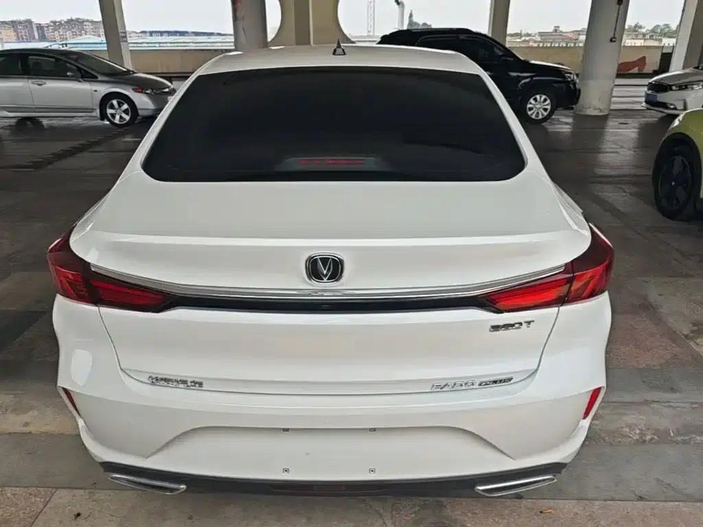 Changan Eado 2021 PLUS Blue Whale NE 1.4T GDI DCT Premium Edition — миниатюра 6