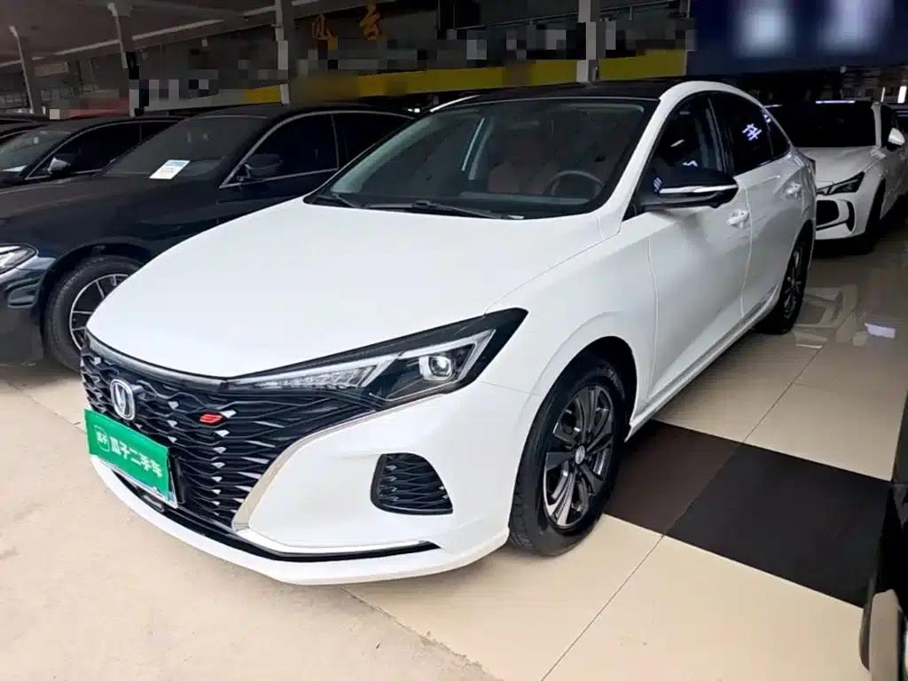 Changan Eado 2021 PLUS Blue Whale NE 1.4T GDI DCT Premium Edition — миниатюра 2