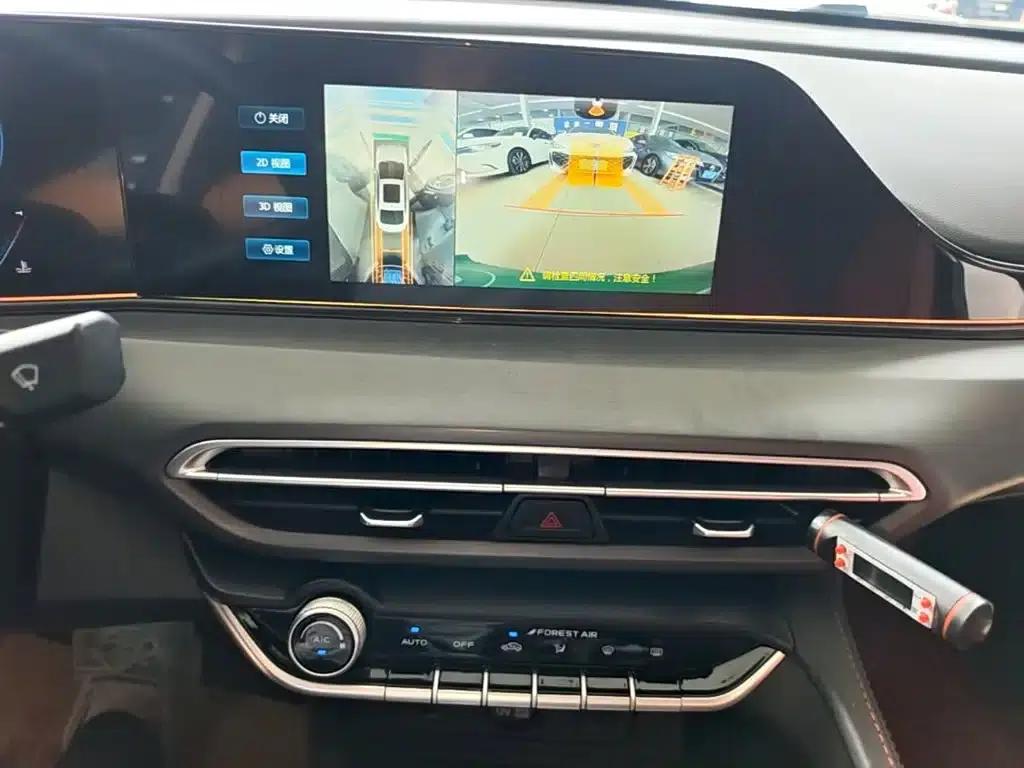 Changan Eado 2021 PLUS Blue Whale NE 1.4T GDI DCT Premium Edition — миниатюра 13