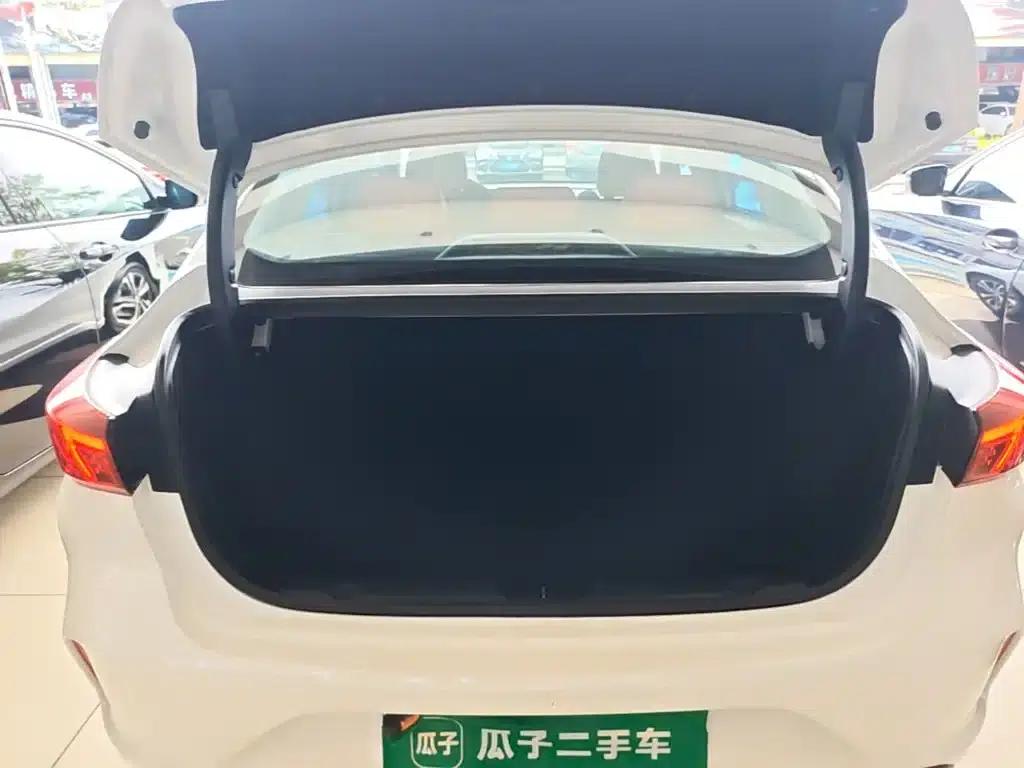 Changan Eado 2021 PLUS Blue Whale NE 1.4T GDI DCT Premium Edition — миниатюра 19
