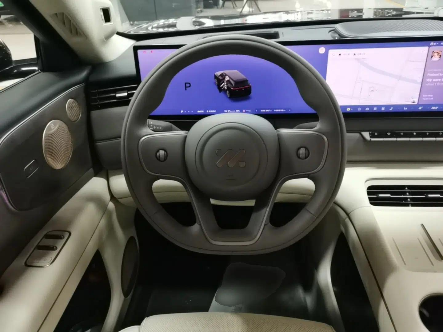 IM Zhiji LS8 2026 Model 52 Max+ Tech Flagship Five-Seat — миниатюра 13