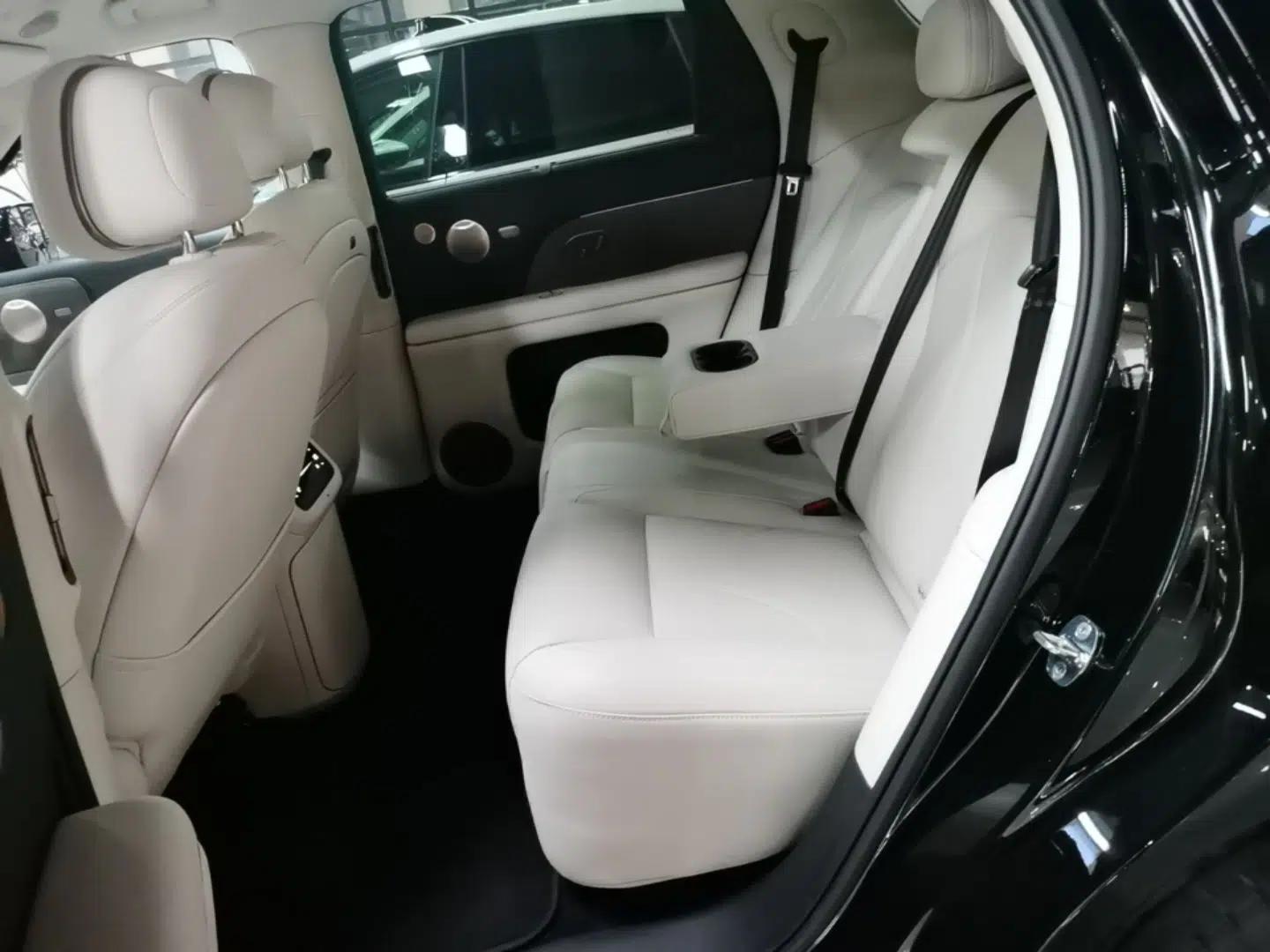 IM Zhiji LS8 2026 Model 52 Max+ Tech Flagship Five-Seat — миниатюра 20