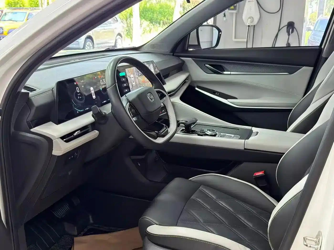 Changan CS75PLUS 2023 Model, Third Generation, 1.5T Automatic Luxury Edition — миниатюра 12