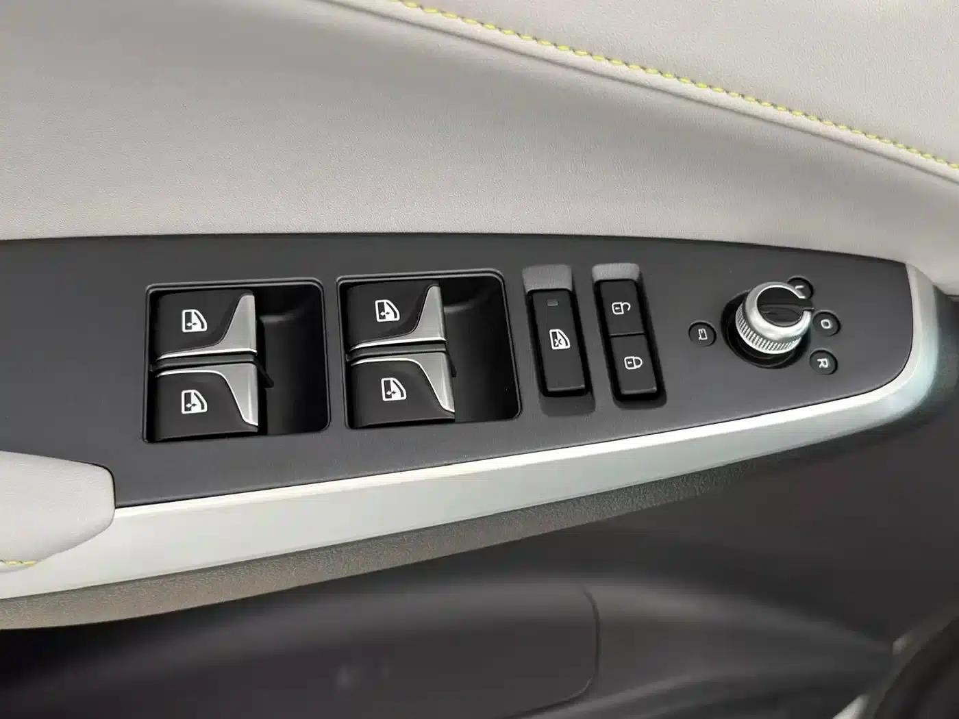 Changan CS75PLUS 2023 Model, Third Generation, 1.5T Automatic Luxury Edition — миниатюра 10