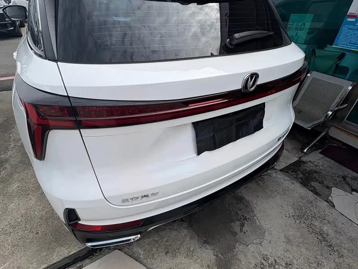 Changan CS75PLUS 2025 Fourth Generation 1.5T New Blue Whale Smart Whale Edition — миниатюра 17