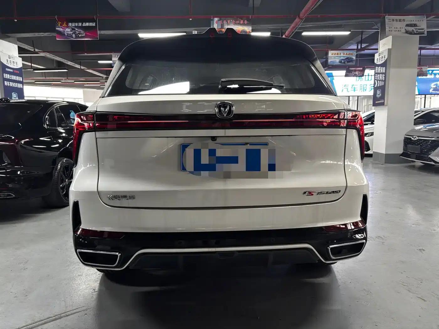Changan CS75PLUS 2024 Model, Third Generation, Champion Edition, 1.5T Intelligent Driving and Sporty Type — миниатюра 8