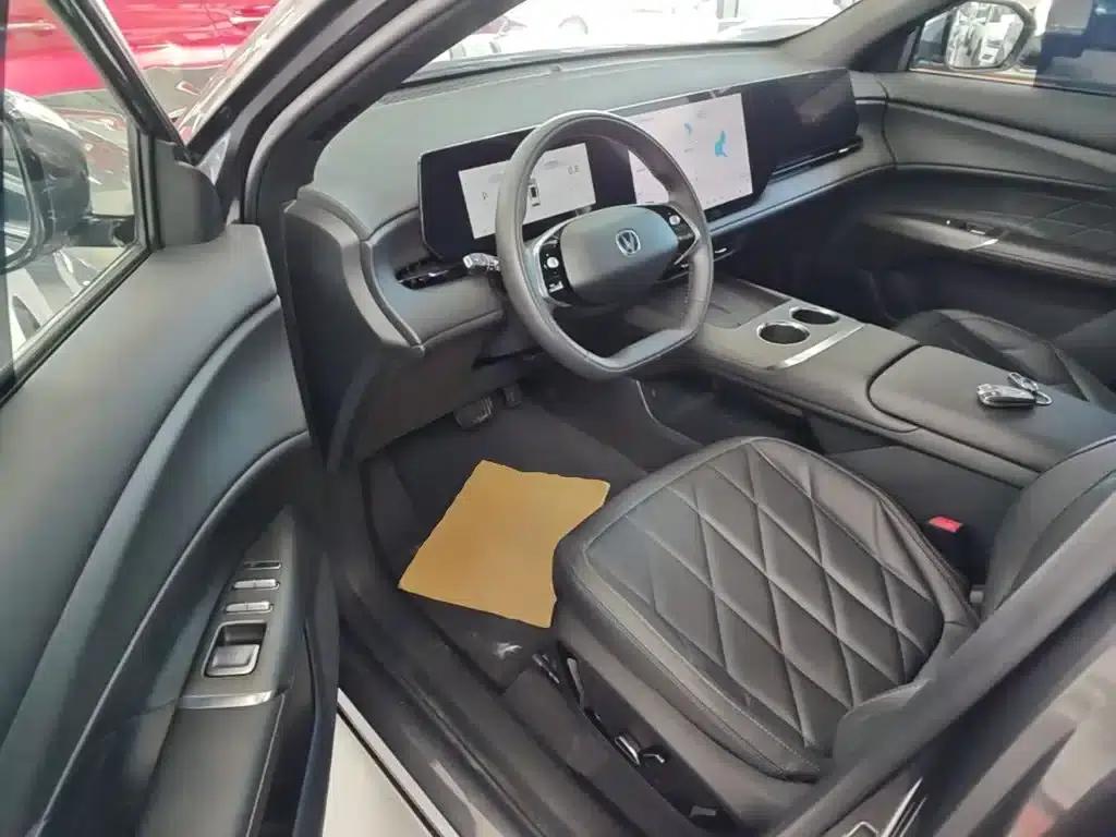 Changan CS75PLUS 2025, Fourth Generation Ultra 2.0T, New Blue Whale Intelligent Power Edition — миниатюра 16