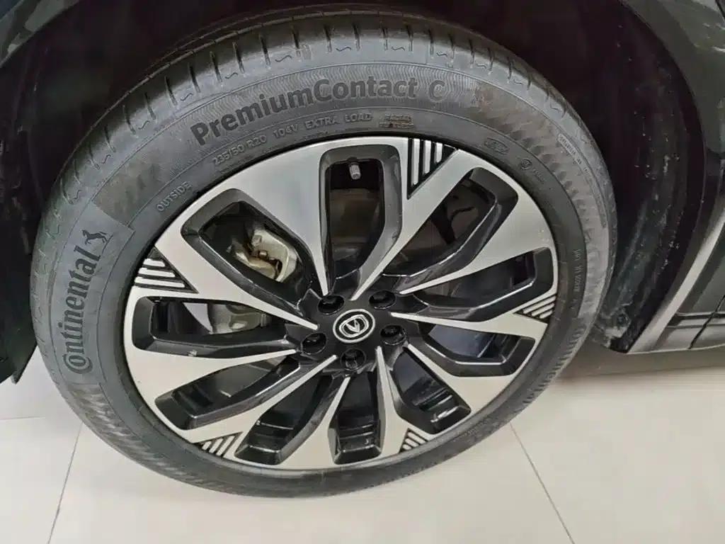 Changan CS75PLUS 2025, Fourth Generation Ultra 2.0T, New Blue Whale Intelligent Power Edition — миниатюра 23