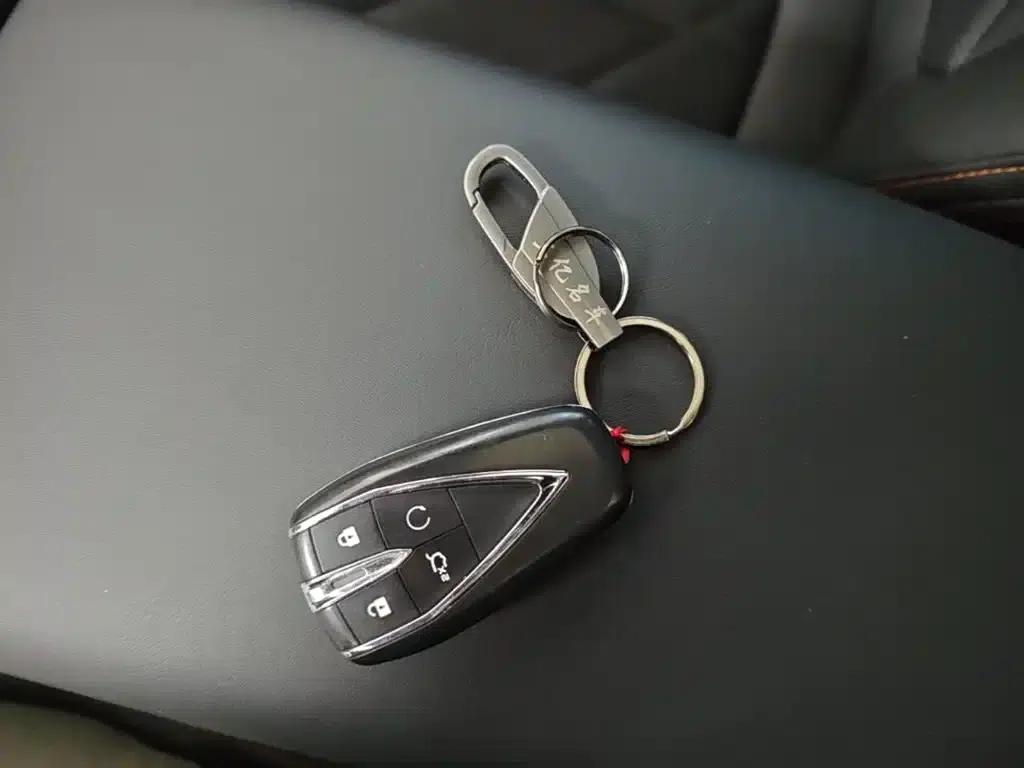 Changan CS75PLUS 2025, Fourth Generation Ultra 2.0T, New Blue Whale Intelligent Power Edition — миниатюра 9